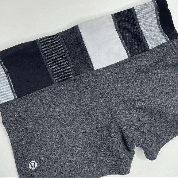 Lululemon Workout Shorts Athletic Yoga Exercise 4 - Picture 3 of 9